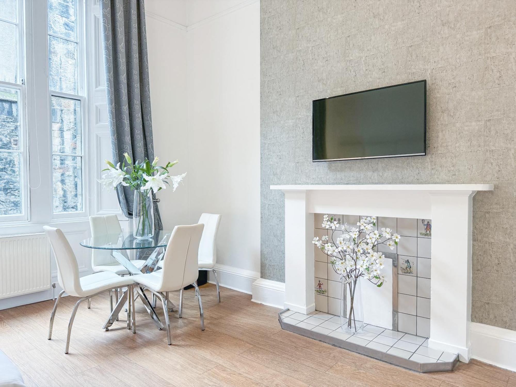 Hanover 71 Suites Edinburgh Bagian luar foto