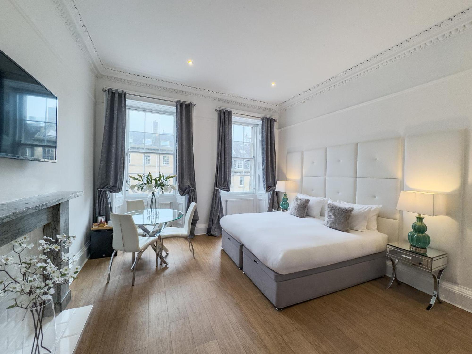 Hanover 71 Suites Edinburgh Bagian luar foto