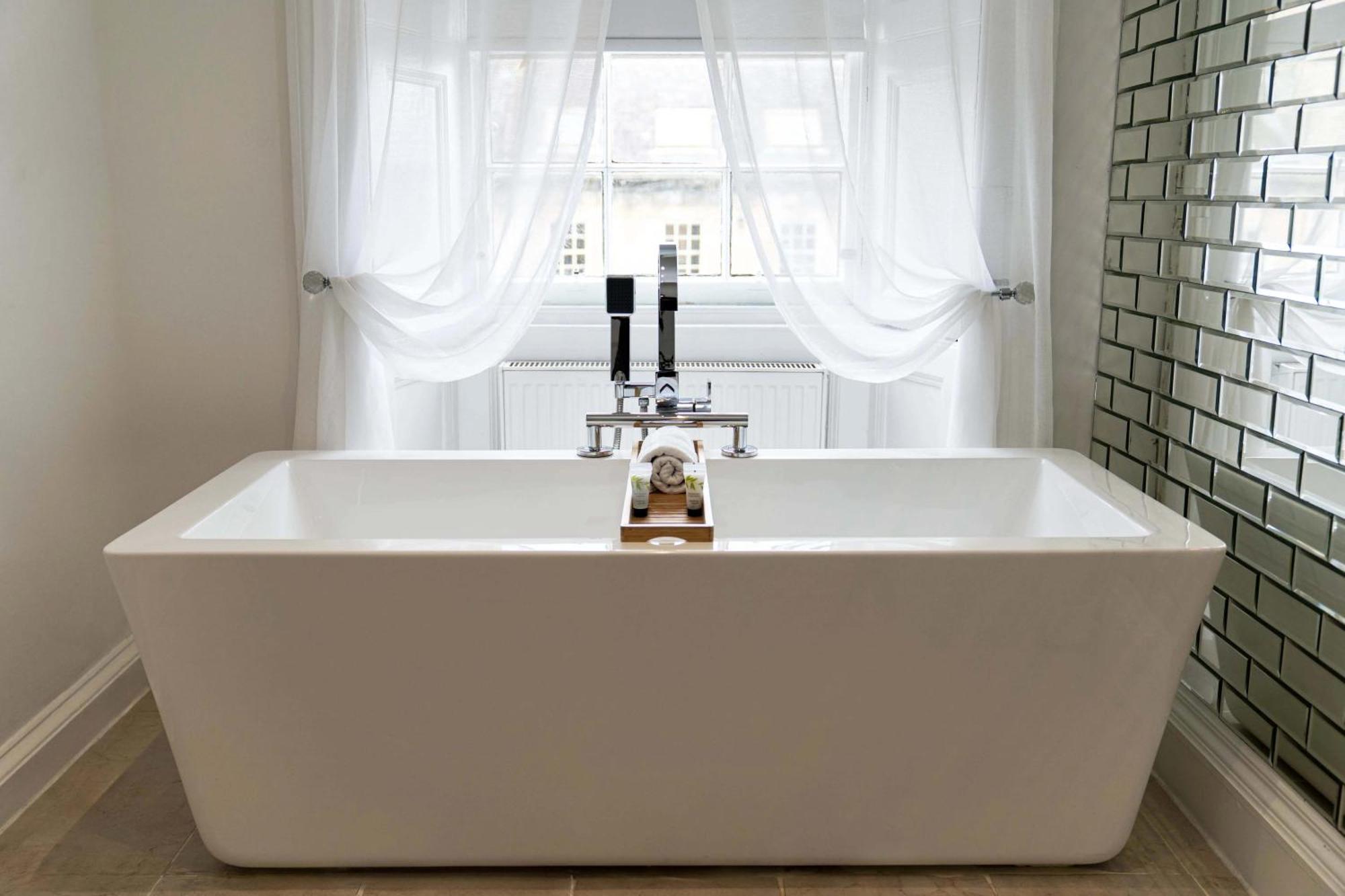 Hanover 71 Suites Edinburgh Bagian luar foto