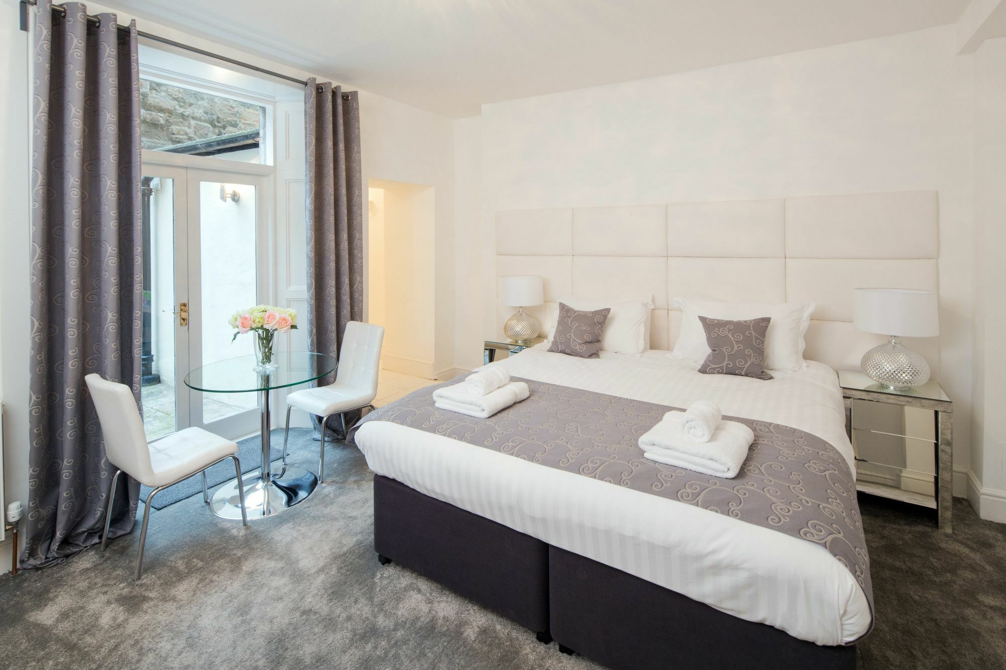 Hanover 71 Suites Edinburgh Bagian luar foto